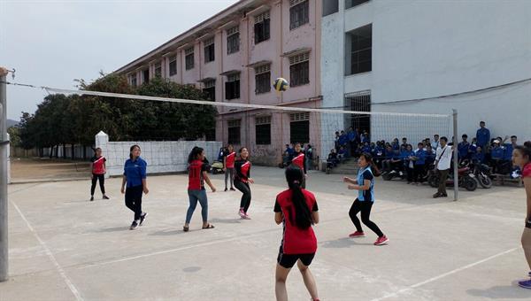 Đoàn trường THPT Nghi Lộc 4 tưng bừng Chuỗi hoạt động  tháng thanh niên (tháng 3/2018)