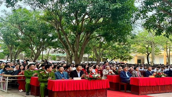 CHÀO MỪNG 43 NĂM NGÀY NHÀ GIÁO VIỆT NAM (20/11/1982 – 20/11/2025)